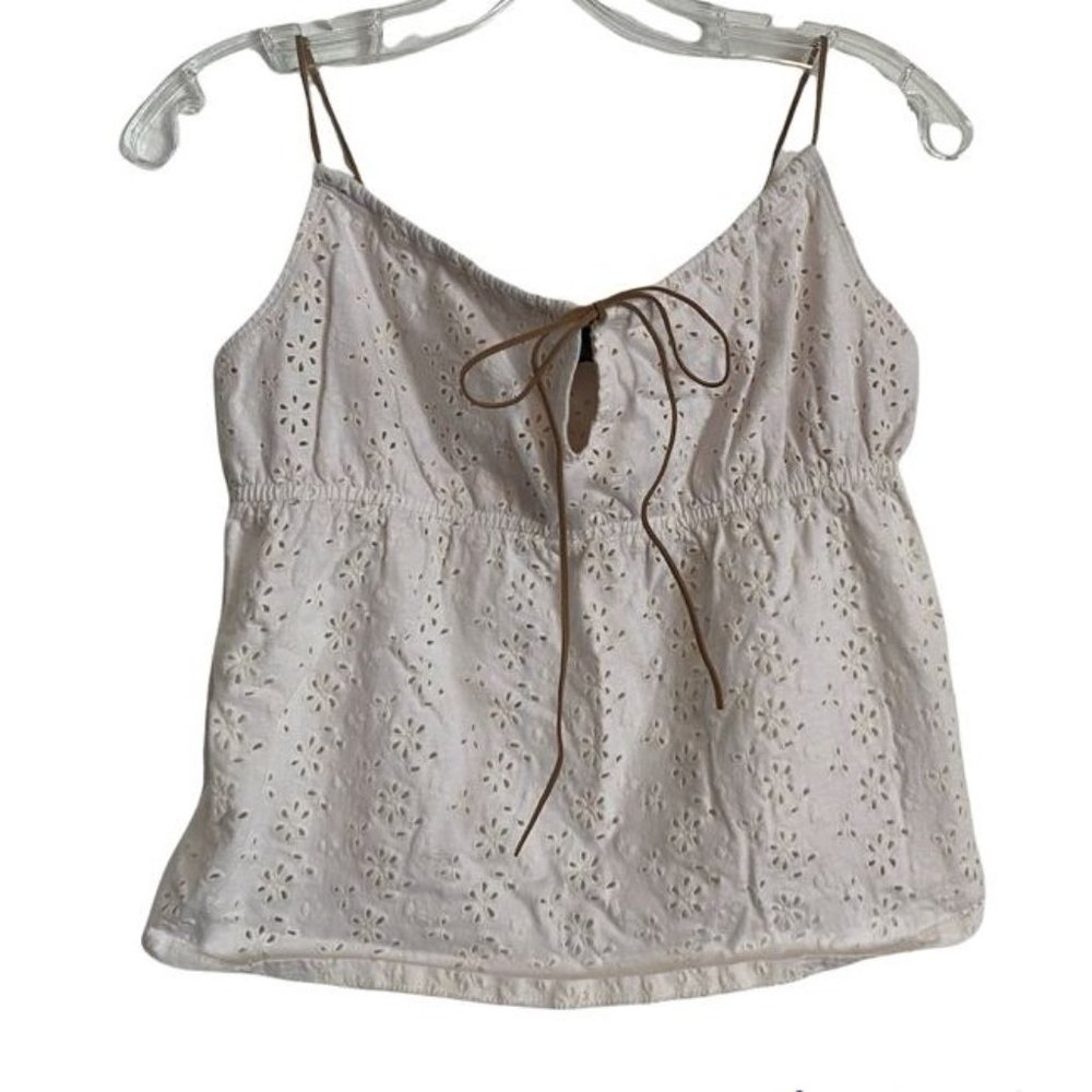 Ivory Eyelet MODA International Tank Top Size M
